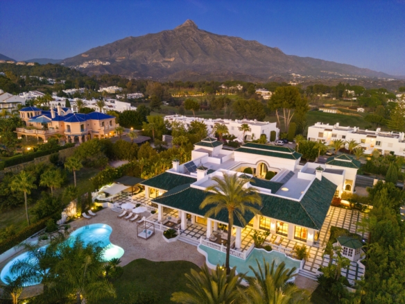 Alhambra Palace Owning Marbella